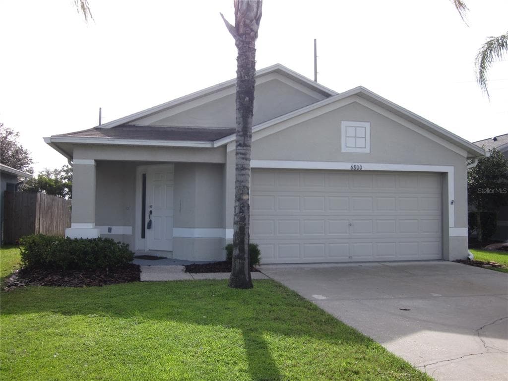 6800 ARAMON COURT WESLEY CHAPEL, FL 33545