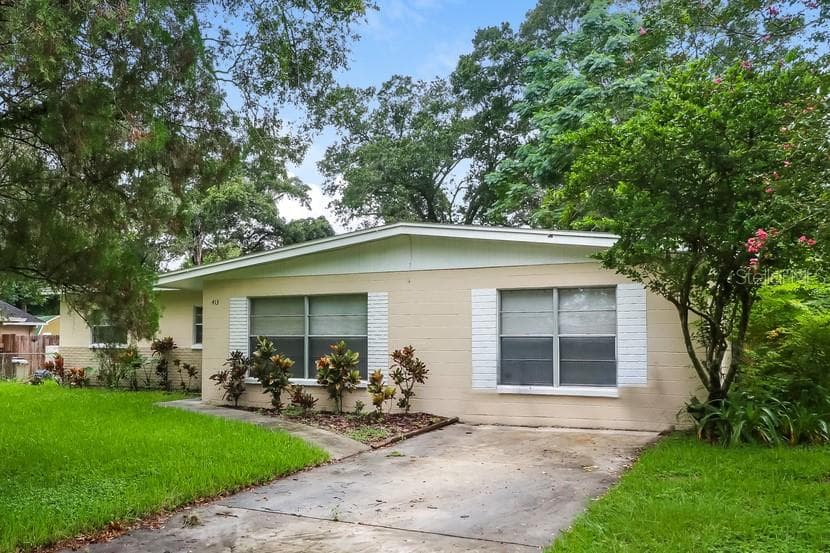 413 SHAMROCK BOULEVARD VENICE, FL 34293