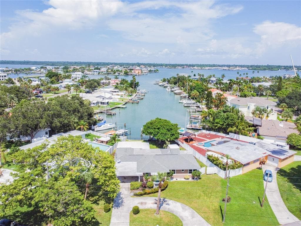 15903 REDINGTON DRIVE REDINGTON BEACH, FL 33708