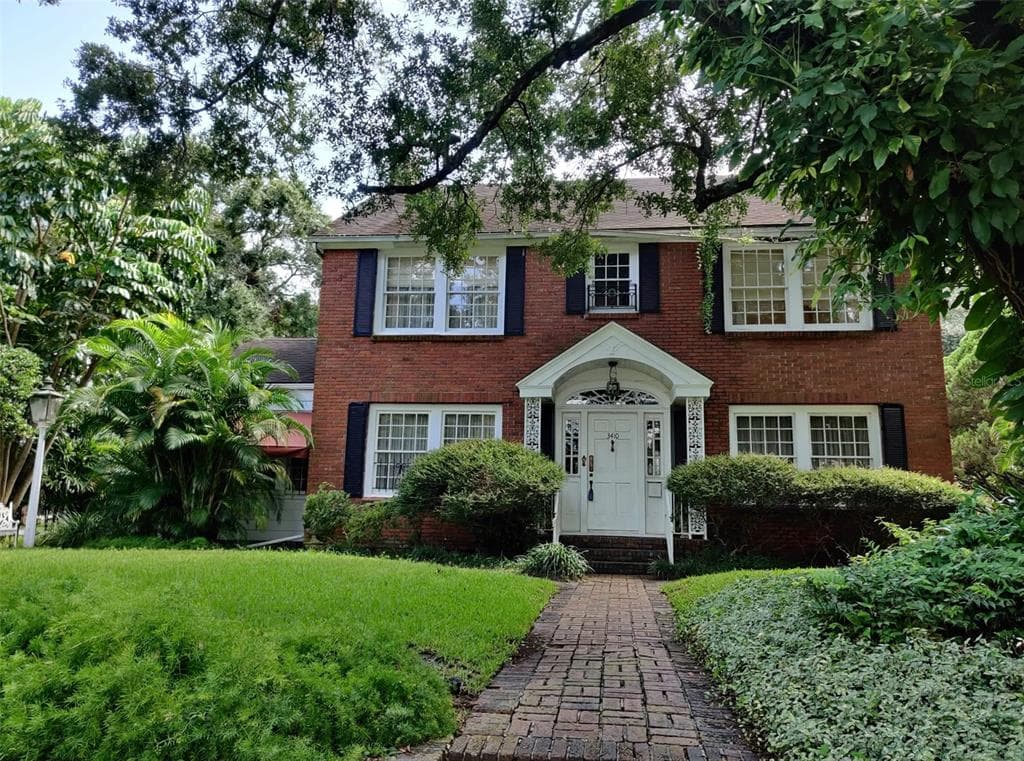 3410 W MULLEN AVENUE TAMPA, FL 33609
