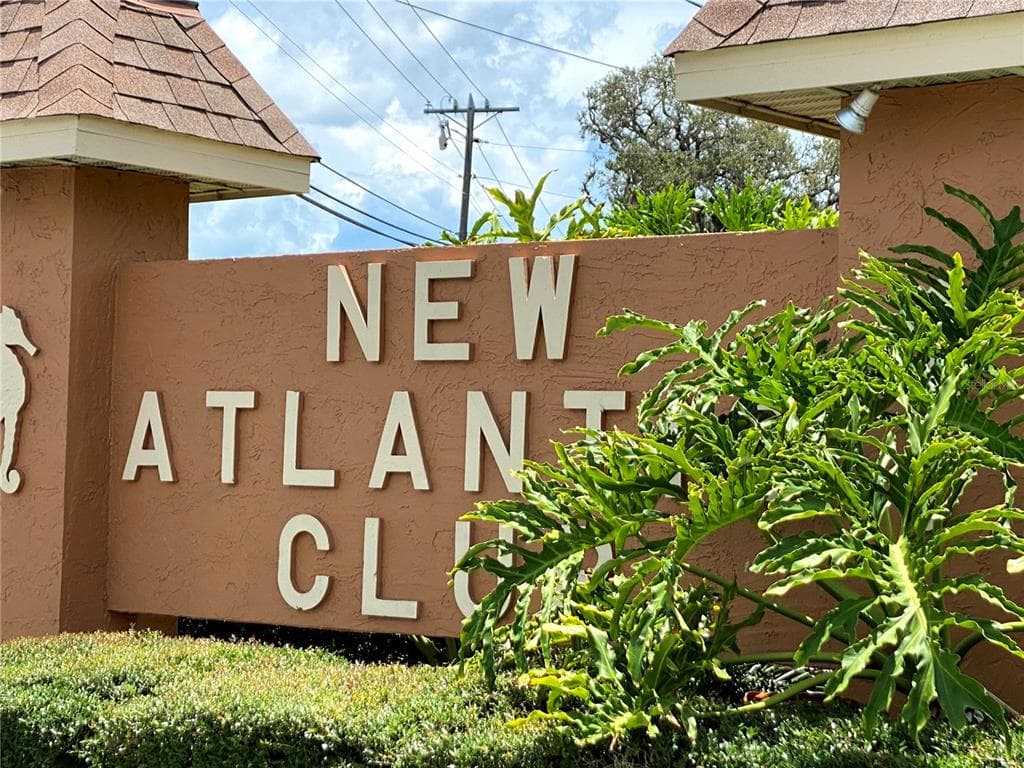 12760 INDIAN ROCKS ROAD UNIT 1052 LARGO, FL 33774