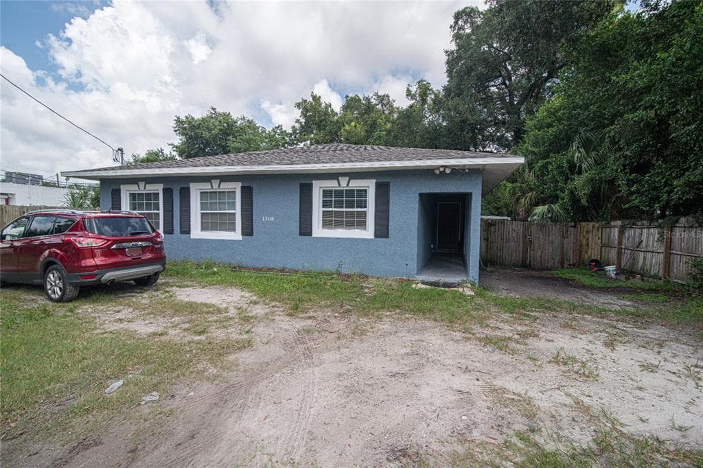 1308 E WATERS AVENUE TAMPA, FL 33604