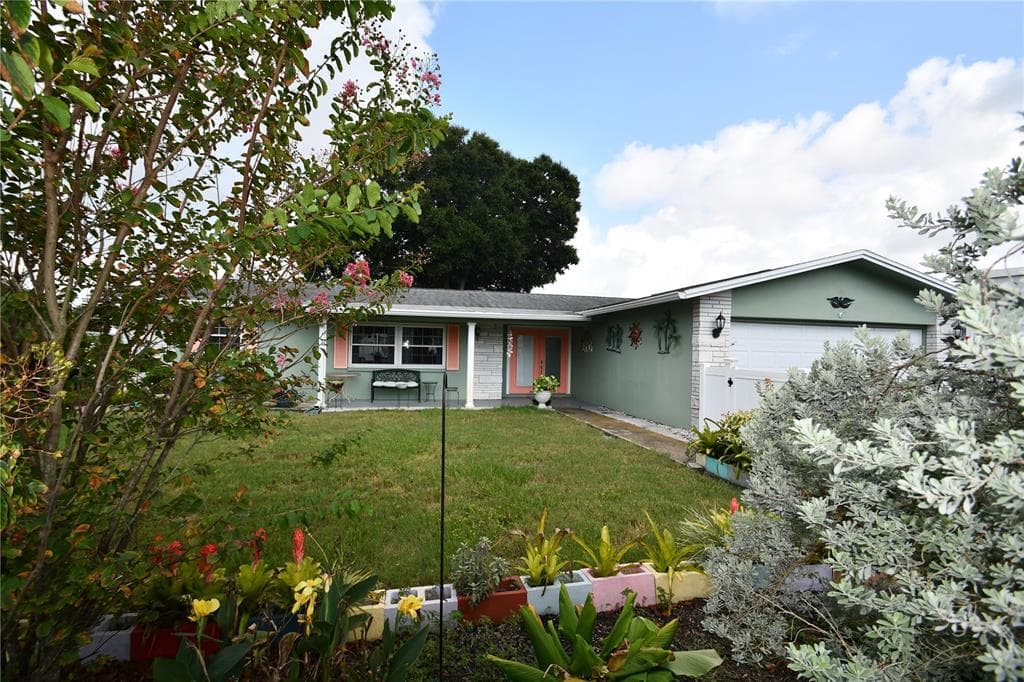 12859 RIDGE ROAD LARGO, FL 33778