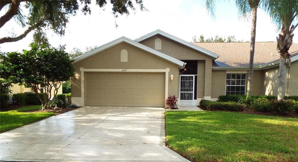 2247 WORTHINGTON GREENS DRIVE UNIT 7 SUN CITY CENTER, FL 33573