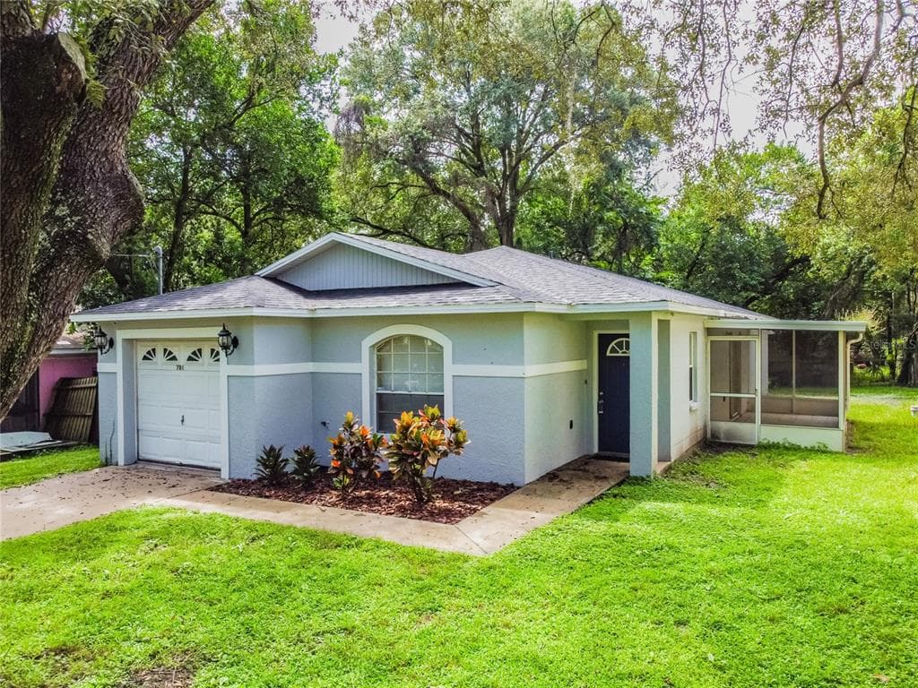 701 E ORCHID AVENUE