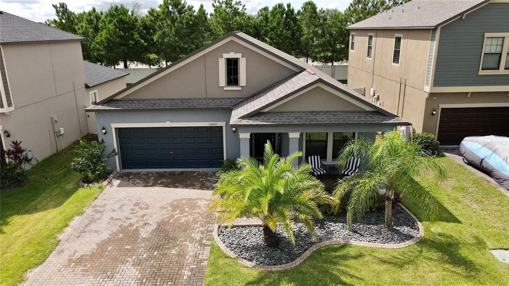10205 COUNT FLEET DRIVE RUSKIN, FL 33573