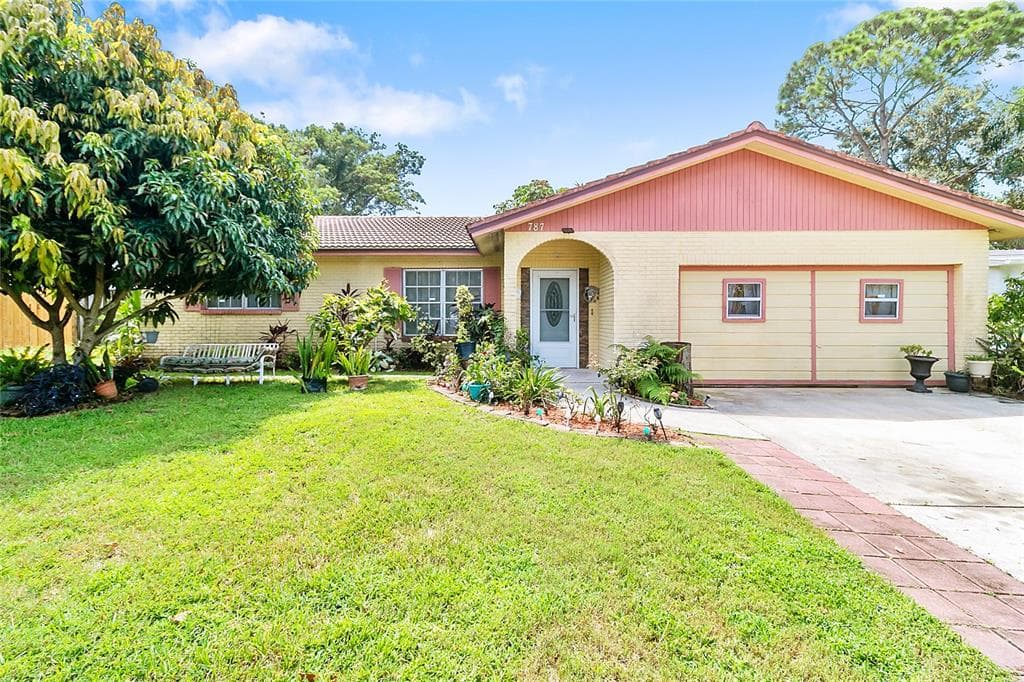 787 SAN SALVADOR DRIVE DUNEDIN, FL 34698