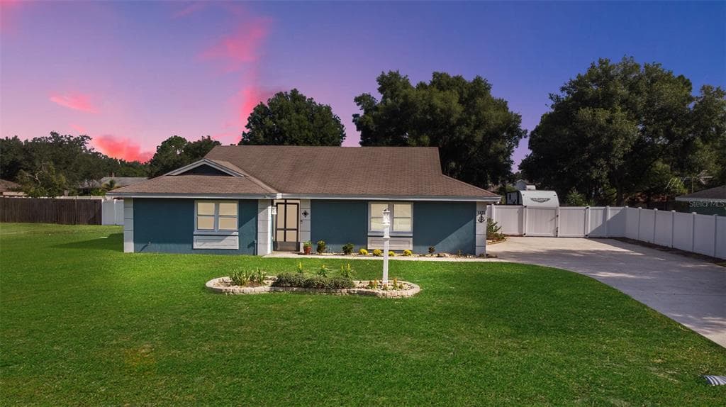 1438 COVEY CIRCLE N LAKELAND, FL 33809