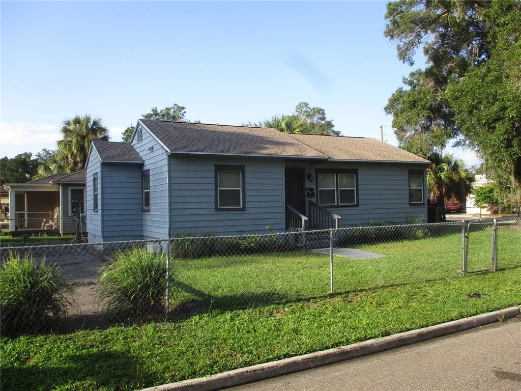 854 24TH AVENUE S ST PETERSBURG, FL 33705