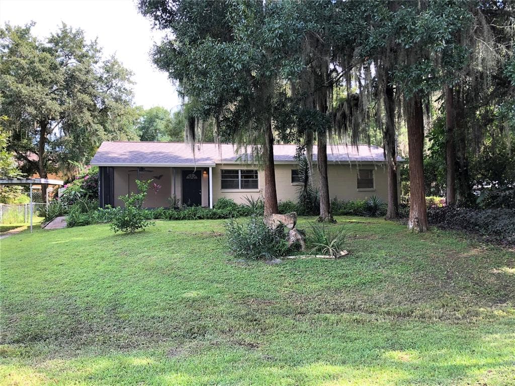 21875 PINEYWOOD LOOP
