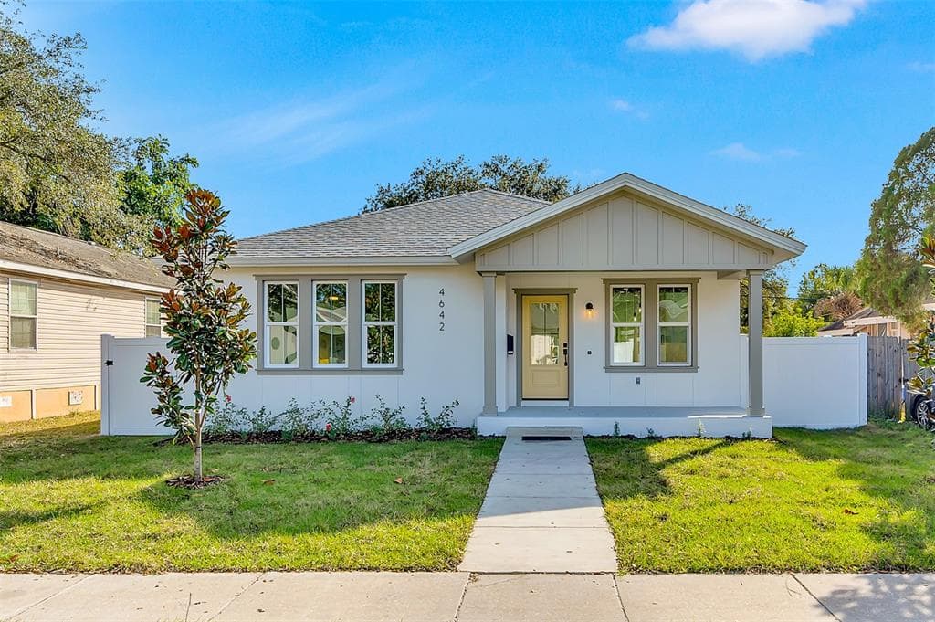 4642 12TH AVENUE S ST PETERSBURG, FL 33711