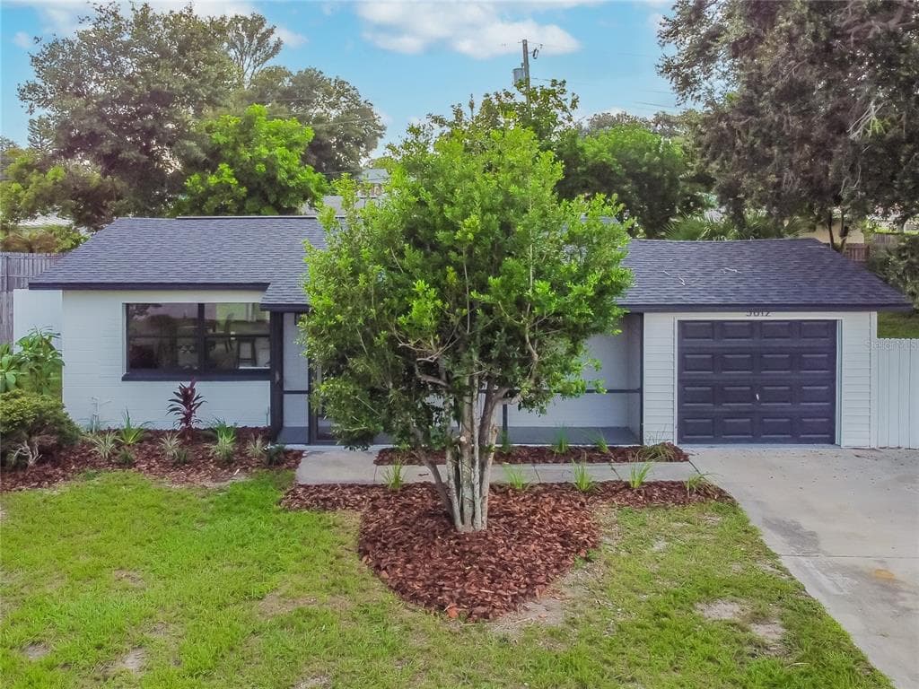 5612 CIRIMOYA LANE SEMINOLE, FL 33772