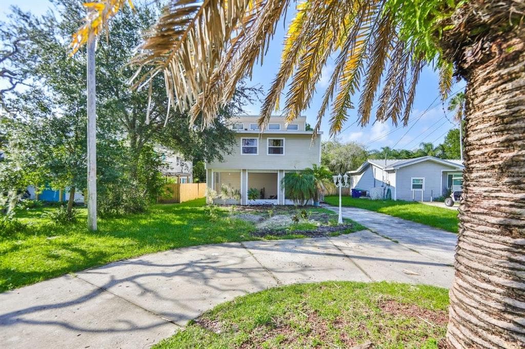 313 CRYSTAL BEACH AVENUE CRYSTAL BEACH, FL 34681