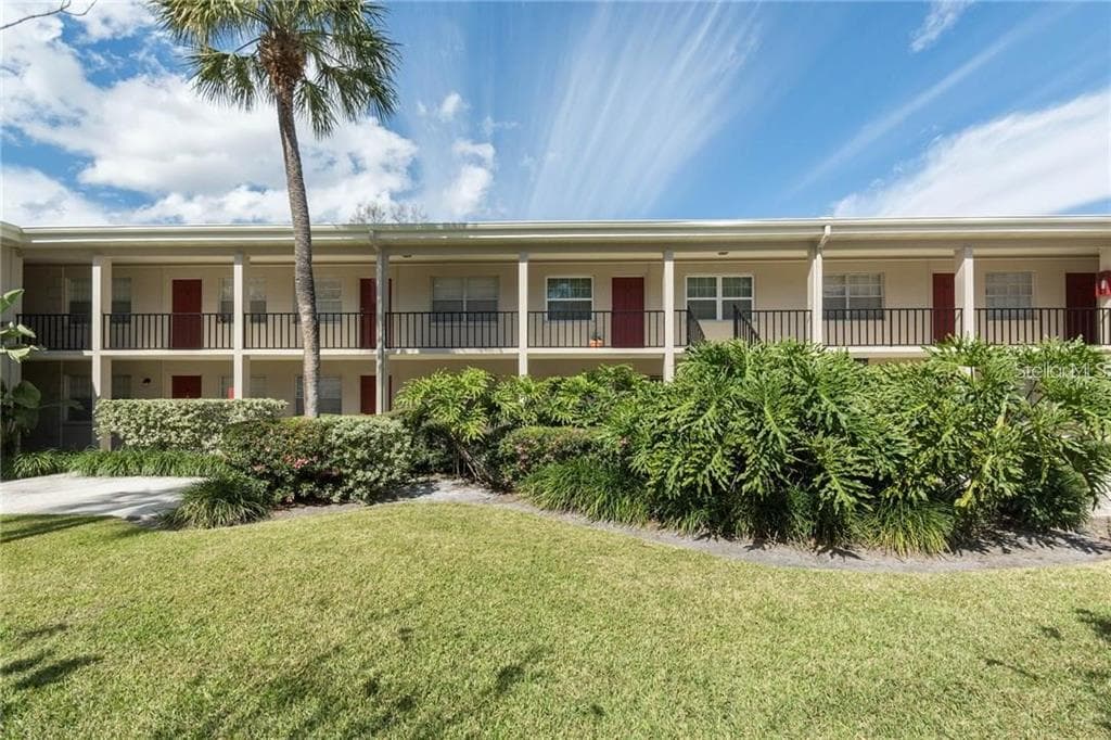2207 S CAROLINA AVENUE UNIT 26 TAMPA, FL 33629