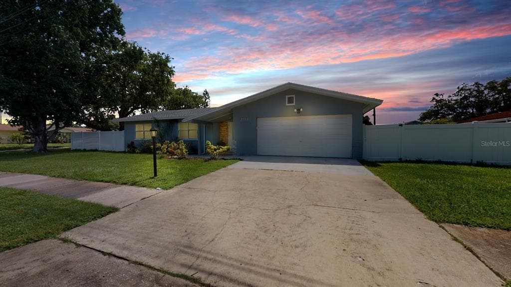 2558 ROSERY ROAD NE LARGO, FL 33771
