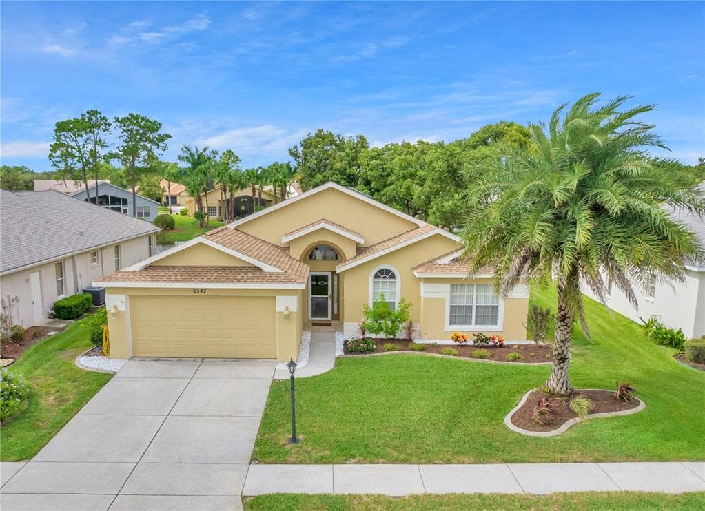 6347 CLARK LAKE DRIVE NEW PORT RICHEY, FL 34655