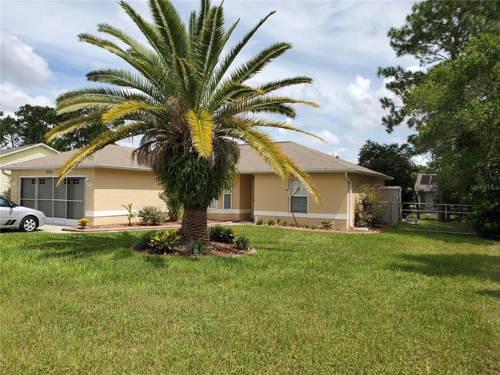 12037 CAVERN ROAD SPRING HILL, FL 34609