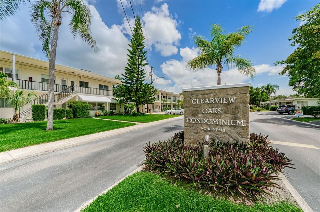 4001 58TH STREET N UNIT 5S KENNETH CITY, FL 33709