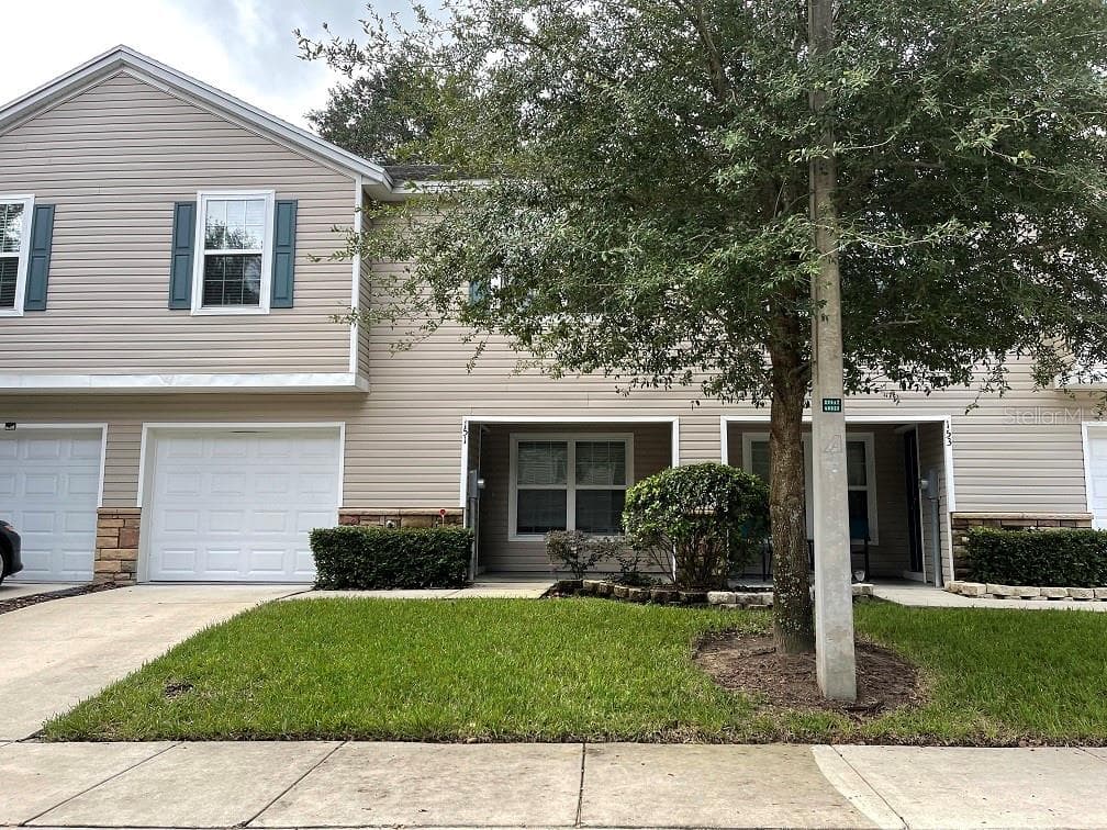 151 WOODKNOLL PLACE VALRICO, FL 33594
