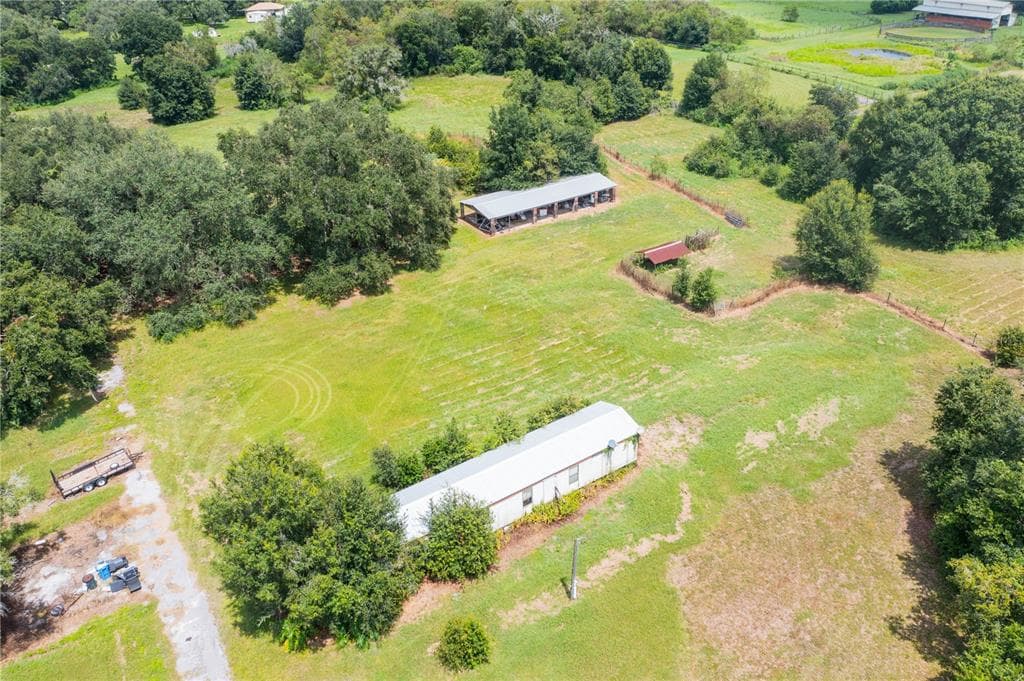 13510 DOGTRACK ROAD DOVER, FL 33527