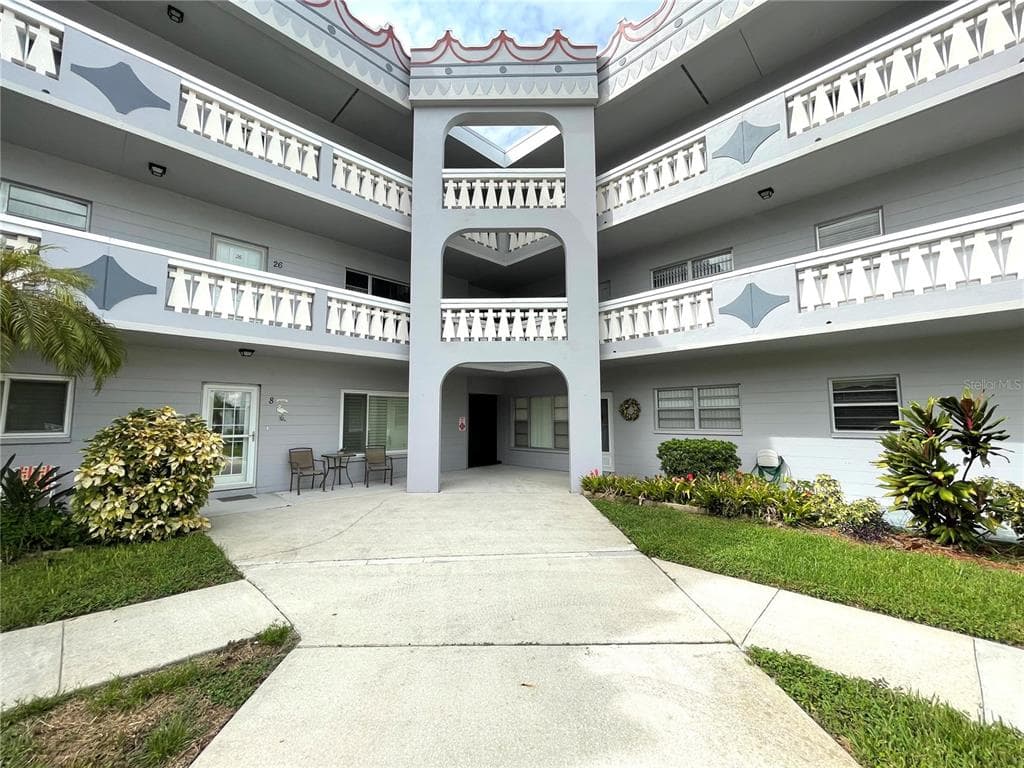 2294 SWEDISH DRIVE UNIT 28 CLEARWATER, FL 33763