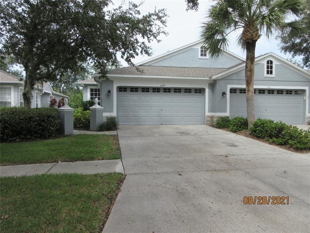 6049 SANDHILL RIDGE DRIVE LITHIA, FL 33547
