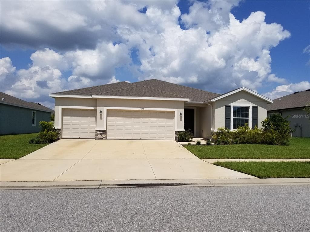 5038 JAGGED CLOUD DRIVE WIMAUMA, FL 33598