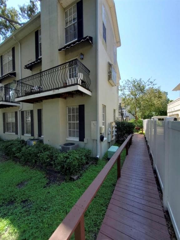 607 S GLEN AVENUE UNIT A TAMPA, FL 33609