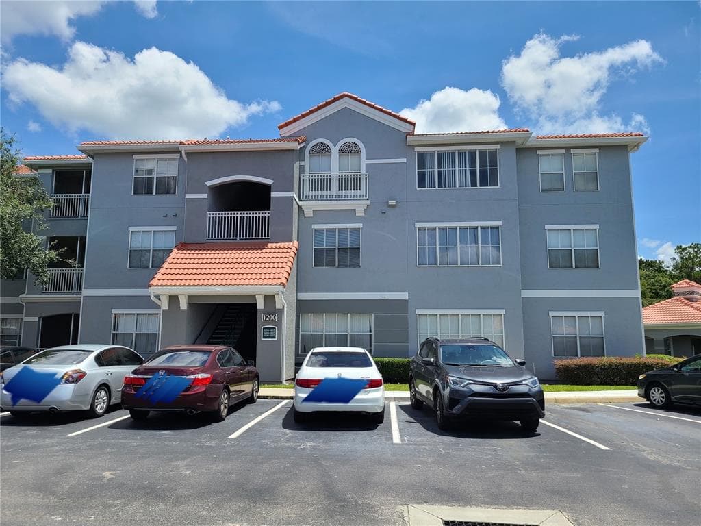 18001 RICHMOND PLACE DRIVE UNIT 1214 TAMPA, FL 33647