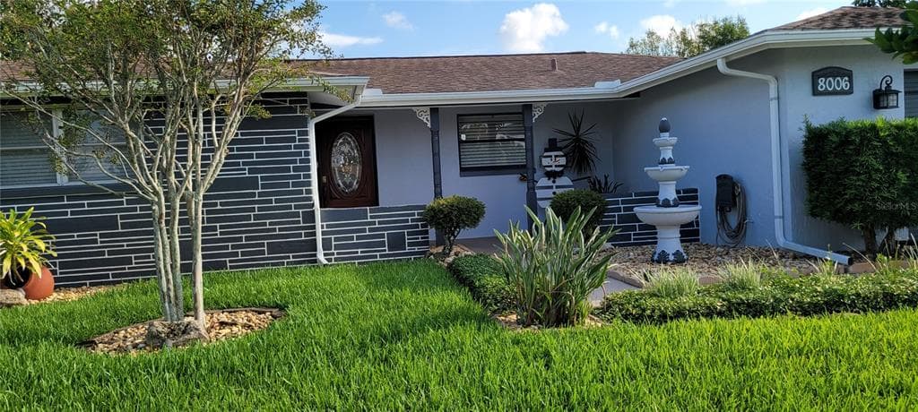 8006 MIMOSA DRIVE PORT RICHEY, FL 34668
