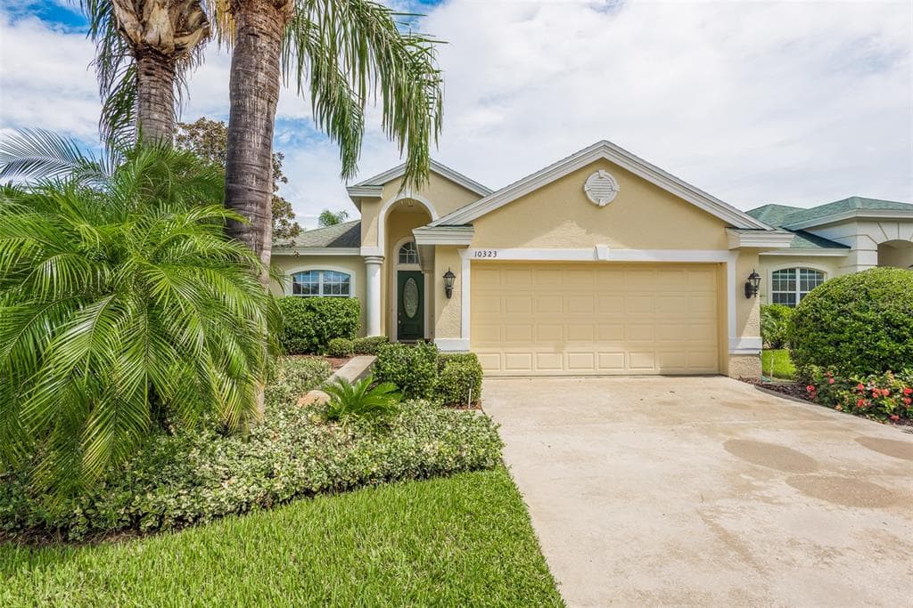 10323 SORENSTAM DRIVE TRINITY, FL 34655