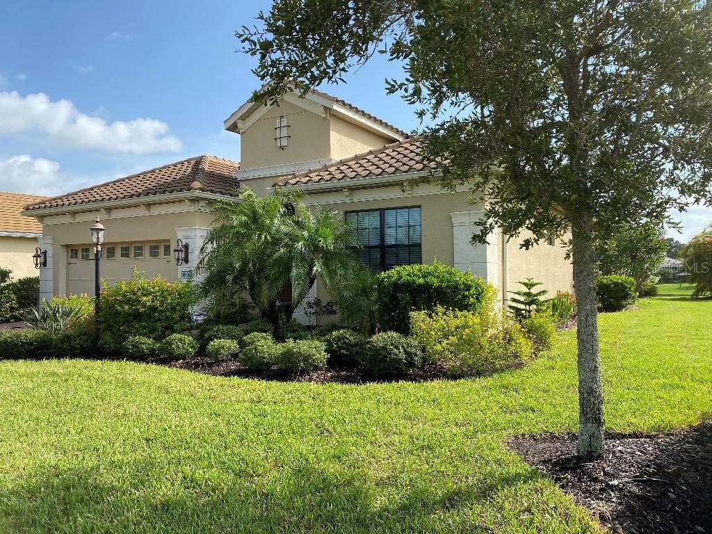 10836 TROPHY DRIVE ENGLEWOOD, FL 34223