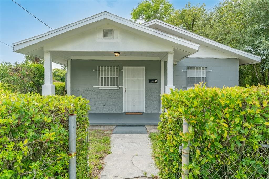 2423 E 29TH AVENUE TAMPA, FL 33605