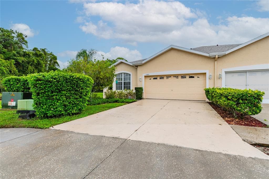 11428 GOLF ROUND DRIVE NEW PORT RICHEY, FL 34654