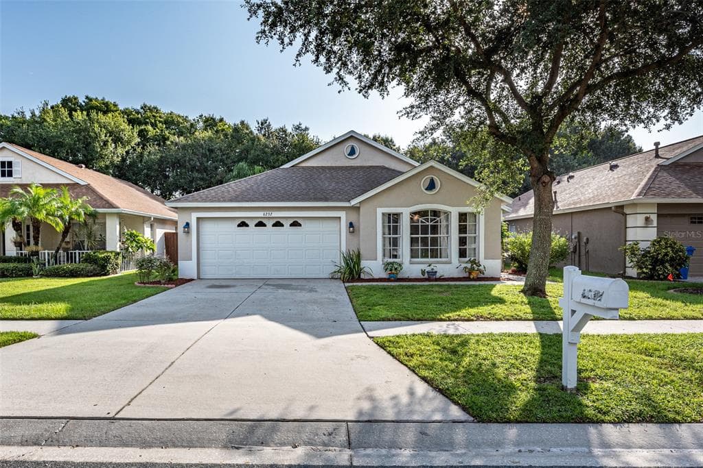 6232 CRICKETHOLLOW DRIVE RIVERVIEW, FL 33578