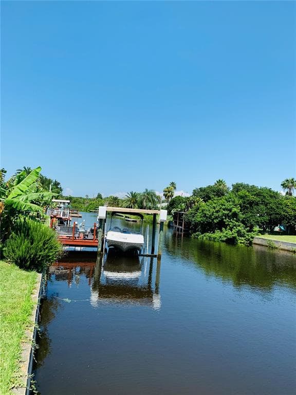 ISLAND HARBOR DRIVE PORT RICHEY, FL 34668