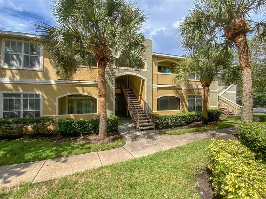 1240 S MISSOURI AVENUE UNIT 420 CLEARWATER, FL 33756