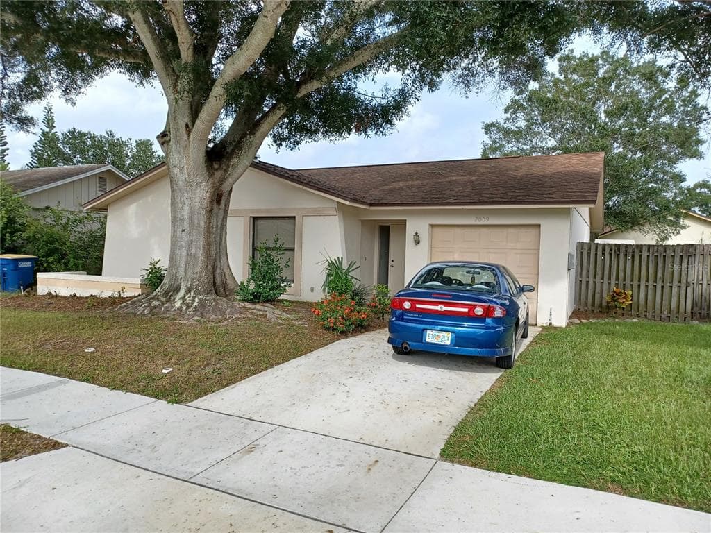 2009 SAN SEBASTIAN WAY S CLEARWATER, FL 33763