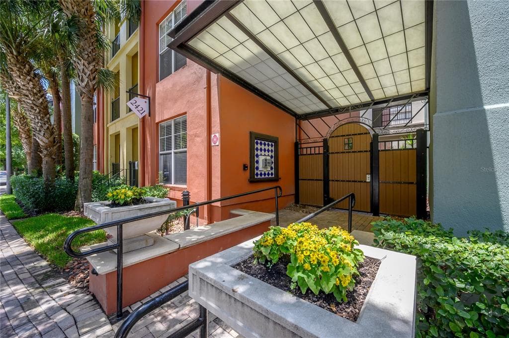 2331 W HORATIO STREET UNIT 622 TAMPA, FL 33609