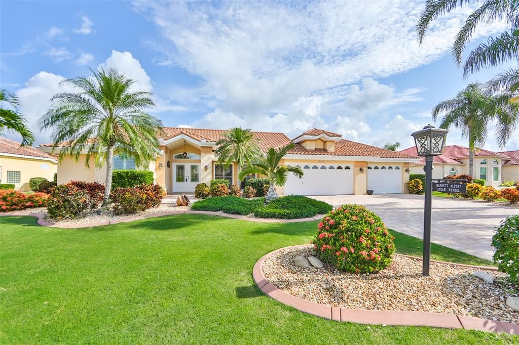 2206 NEW BEDFORD DRIVE SUN CITY CENTER, FL 33573