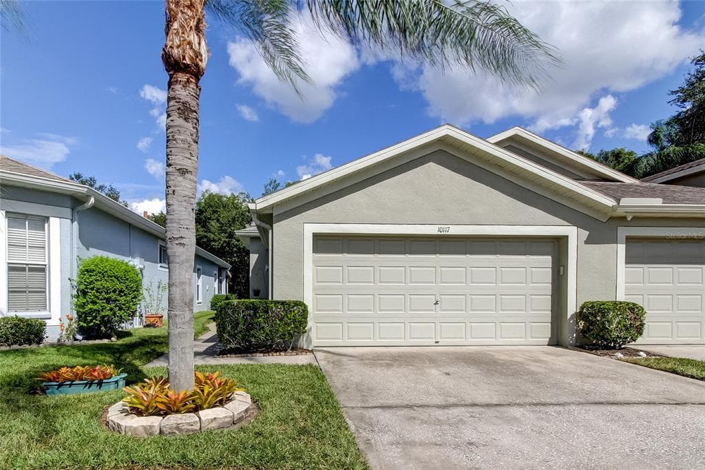 10117 MOWRY LANE TAMPA, FL 33625