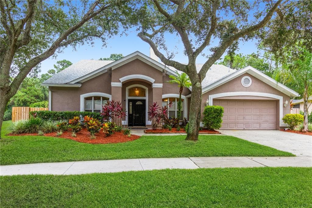 10515 CHAMBERS DRIVE TAMPA, FL 33626