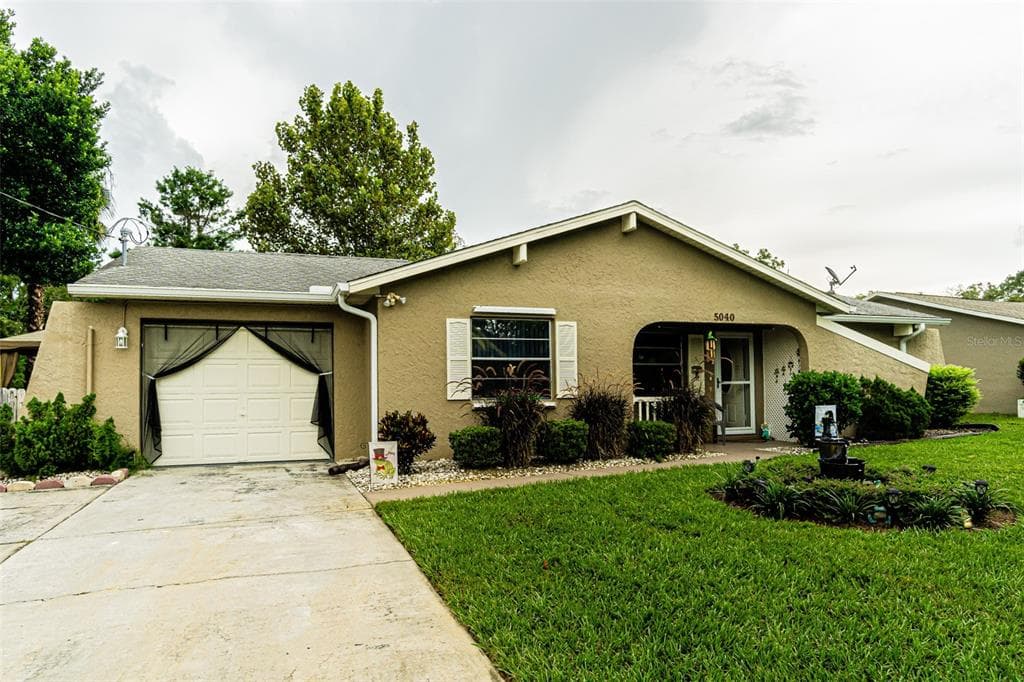 5040 ELWOOD ROAD SPRING HILL, FL 34608