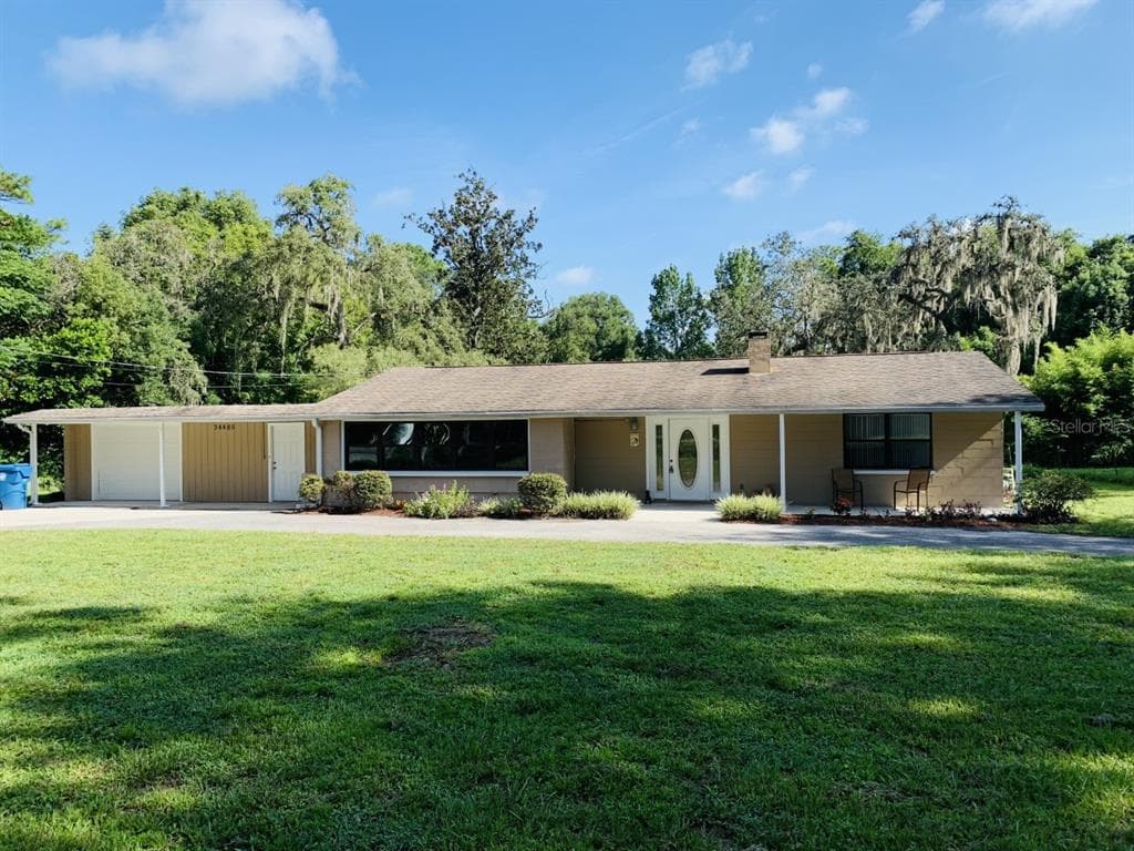 34465 SUNRIDGE DRIVE RIDGE MANOR, FL 33523