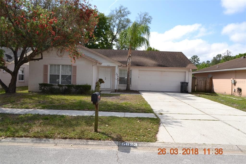5823 TAYWOOD DRIVE TAMPA, FL 33624