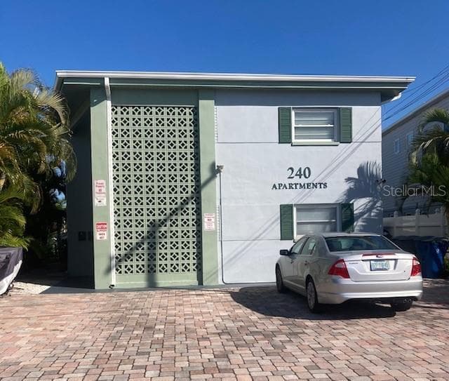 240 115TH AVENUE UNIT 3 TREASURE ISLAND, FL 33706