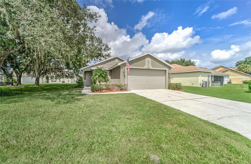 16731 SANDHILL CRANE DRIVE SPRING HILL, FL 34610