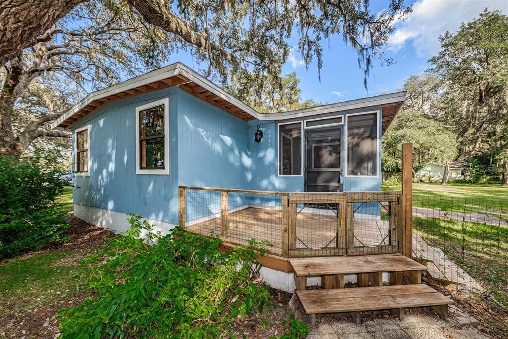 1916 BEACHWAY LANE ODESSA, FL 33556