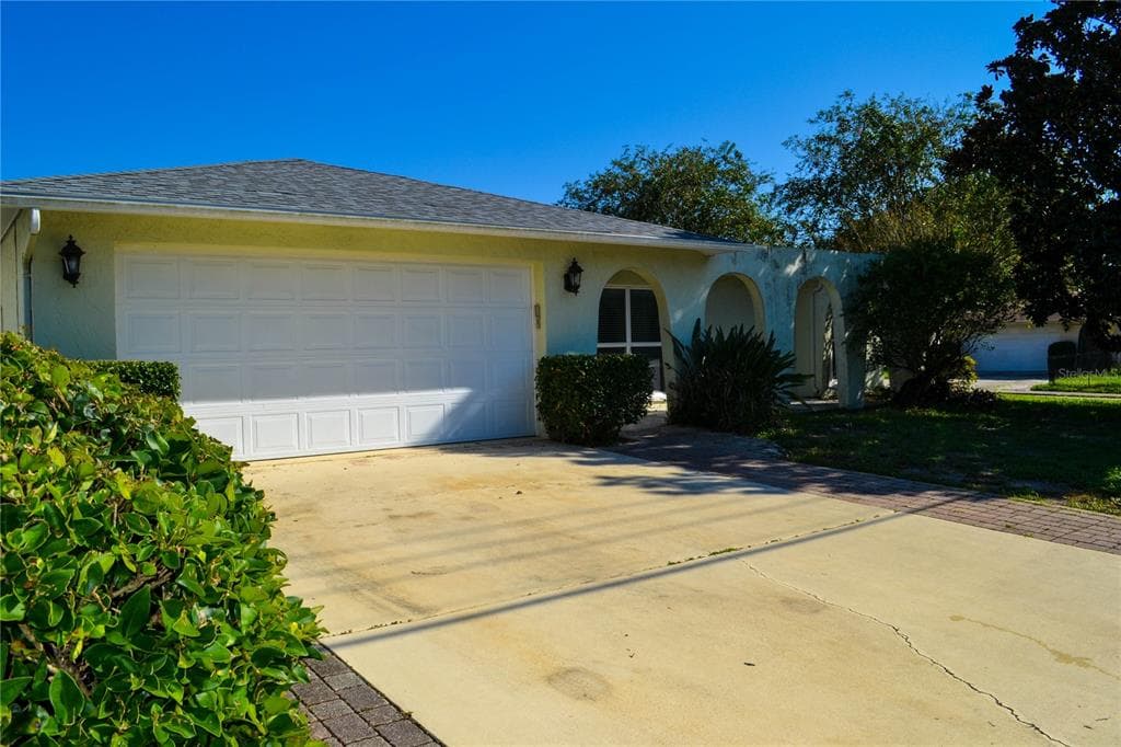 5721 MOOG ROAD NEW PORT RICHEY, FL 34652