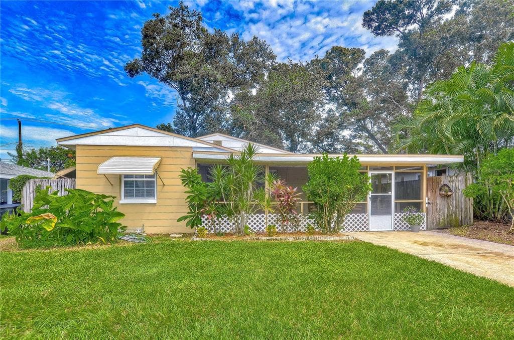 5135 14TH AVENUE S GULFPORT, FL 33707